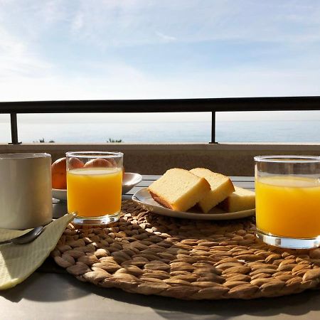 Lovely Seaside Apartment In Front Of Calafell Beach And Cunit Beach Segur de Calafell Eksteriør bilde